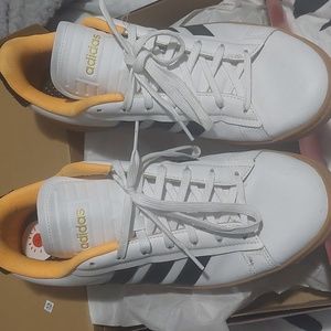 Size 11 women's Adidas